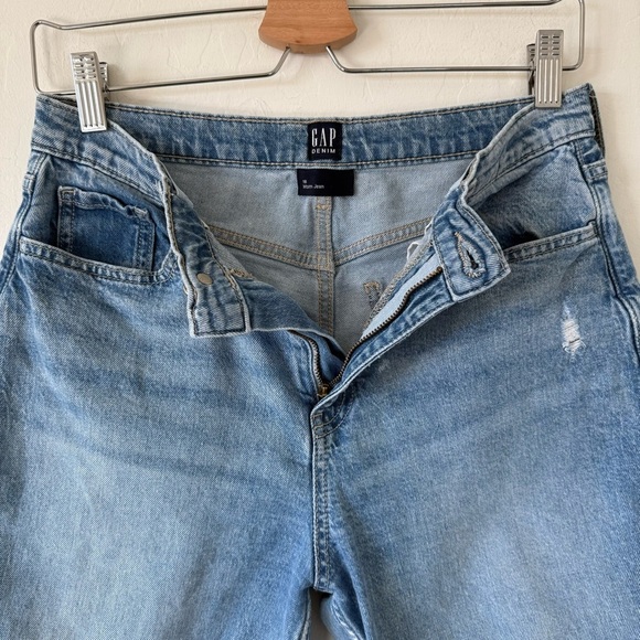 Gap Denim Girls Boho Medium Wash Distressed Mom Jeans Size 18 - Picture 4 of 9